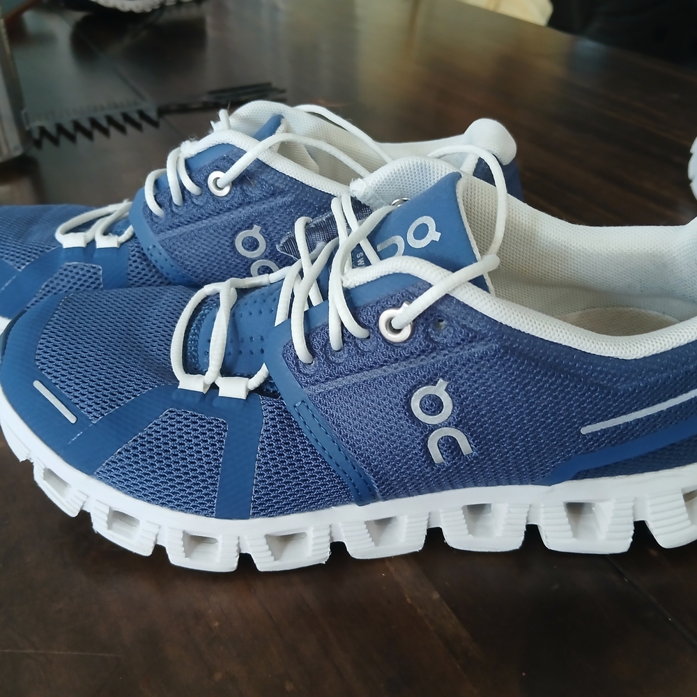 On Running Navy and White Athletic Shoes